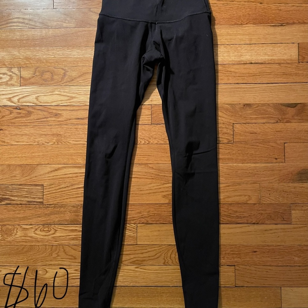 Lululemon wunderunder leggings 28”